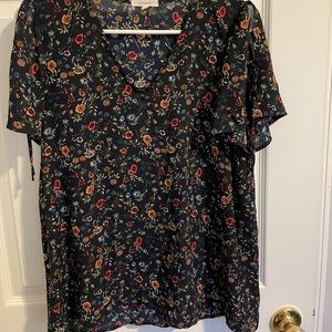 Small pleione blouse